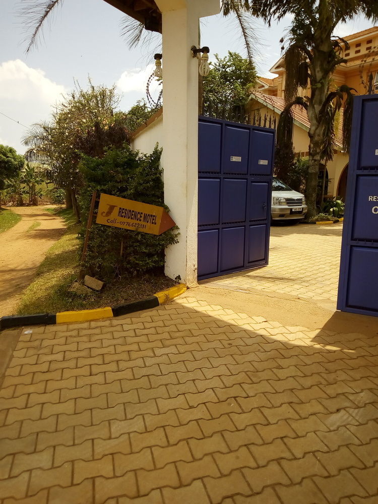 J Residence Motel Entebbe Exterior photo